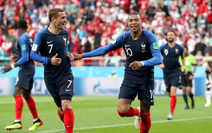 Đoản khúc World Cup: Đường dài, đơn độc, nhẹ dạ, tôi ngã vào ‘nhan sắc’