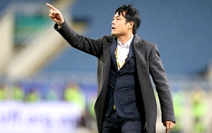 Vừa ngồi 'ghế nóng', Chủ tịch Hữu Thắng đã 'nóng' mặt