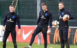 Ai xứng đáng là thủ môn số 1 của đội tuyển Anh?