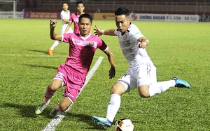 'Ronaldo xứ Nghệ' tỏa sáng, HLV Miura thở phào