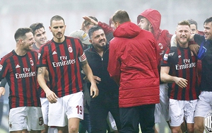 AC Milan: Vừa lo bị loại, vừa lo tài chính