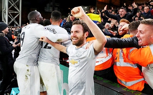 M.U và sự trở lại của 'tinh thần Sir Alex'