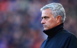 'Người Đặc biệt' Mourinho không còn đặc biệt. Ông đã hết thời...