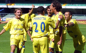 Chievo phá sản: Khi câu chuyện cổ tích khép lại…