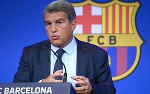 Barcelona: Đòn knock-out của Laporta
