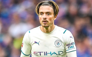 Ngoại hạng Anh: Có thể ngăn cản được những vụ mua sắm điên rồ không?