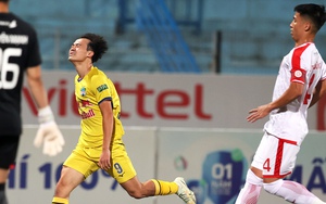 Night Wolf V-League 2022: Khi HAGL phải đi đá trụ hạng