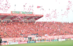 V-League và sắc đỏ Lạch Tray