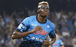 Napoli giữ vững ngôi đầu: Osimhen trở lại như hổ mọc thêm cánh