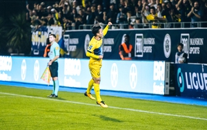 Quang Hải 'giải hạn' tại Pau FC