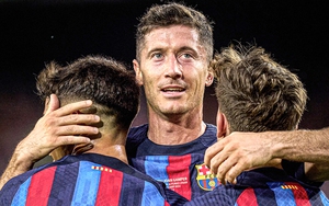 Barcelona và Ứng viên Vua phá lưới Lewandowski: Tài năng không sợ thời gian