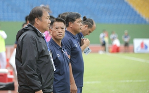 Sự việc – Ý kiến: Tít mù rồi lại vòng quanh