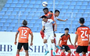 V-League 2022: Tướng Hùng bạc đầu cùng SHB Đà Nẵng