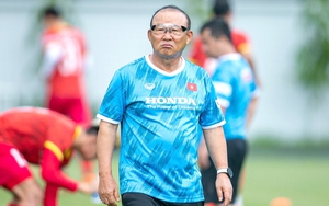 Việt Nam vs Singapore: Giải mã sự 'khó ở' của thầy Park