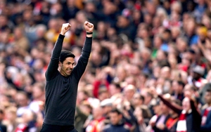 BLV Quang Huy: Arsenal xứng đáng với ngôi đầu bảng