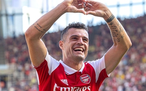 Arsenal không chỉ có Jesus biết tỏa sáng