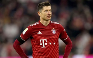 Bóng đá đảo điên vì thiếu trung phong đẳng cấp