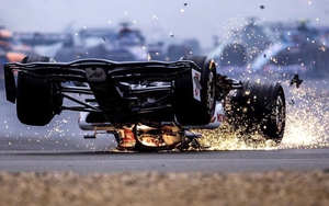 Giải đua Công thức 1: Thêm một tay đua thoát chết nhờ hệ thống buồng lái