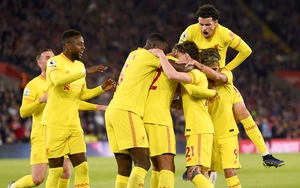 Cuộc đua vô địch ngoại hạng Anh: Liverpool chiến đấu đến cùng