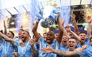 Man City vẫn là vua Premier League