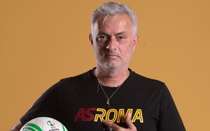 Feyenoord không cùng đẳng cấp với Roma