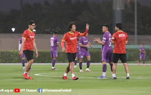 U23 Việt Nam 'bơi' ra biển lớn