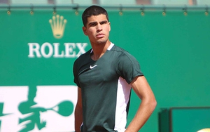 Carlos Alcaraz bị loại sớm: Cú ngã cần thiết cho thần đồng xứ bò tót