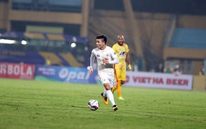CĐV buồn, vui khi Quang Hải rời Hà Nội FC