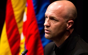 Jordi Cruyff: Cầu thủ chấp nhận mất tiền để khoác áo Barcelona