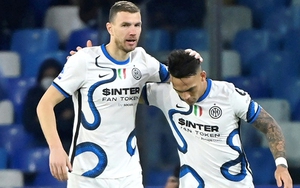 Napoli 1-1 Inter: Chênh vênh trong nỗi bất an