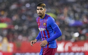 Vấn đề của Barca: Hãy thông minh hơn với các hậu vệ