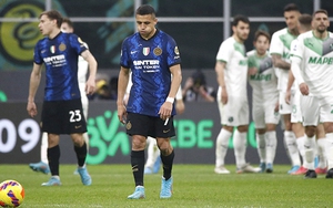 Bóng đá Ý: Cuộc chiến nghẹt thở cho Scudetto