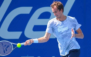 Tennis: Djokovic trở lại, nhưng Medvedev mới là số một