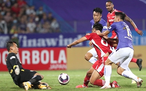 Bình luận viên Quang Huy: 'Kỳ vọng về một mùa giải có tính cạnh tranh cao'