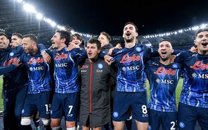 Napoli lên đầu bảng Serie A: Sức sống người Napoli