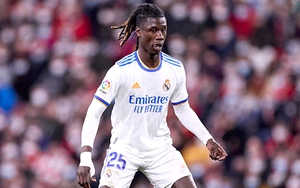 Camavinga: Người Pháp 'trị' người Pháp