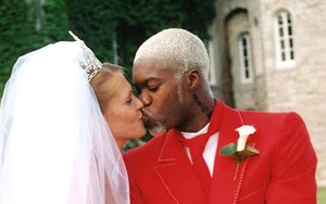 Djibril Cisse trở thành… lãnh chúa