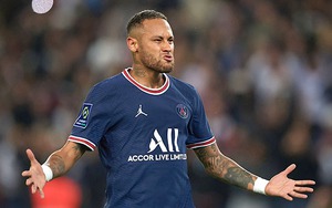 7 điều khoản hợp đồng kỳ lạ của cầu thủ