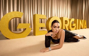 Bồ Ronaldo trải qua 11 lần thẩm mỹ