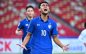 Teerasil Dangda sắp đi vào lịch sử