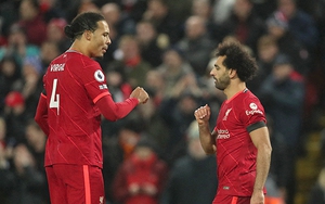 Ngoại hạng Anh vòng 17: Liverpool bám Man City, Tottenham lo Covid-19