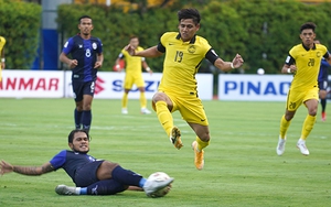 Malaysia tạm chiếm ngôi đầu bảng B