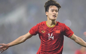 Quả bóng Vàng Việt Nam 2021: Bó đũa và cột cờ