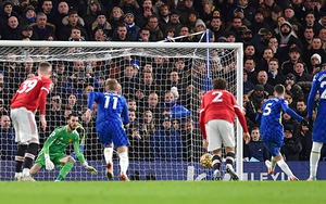 Cơ hội bị đánh rơi của Chelsea!