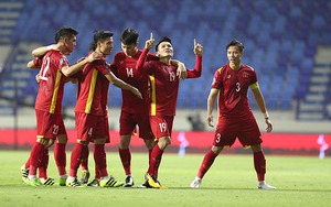 Tuyển Việt Nam tiền hung hậu kiết?