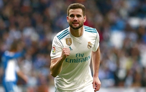Nụ cười Nacho là vấn đề của Real Madrid