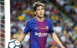 Philippe Coutinho là sự báo động với Sergi Roberto