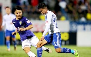 Hạ màn Toyota V-League 2017: Vừa đá, vừa hóng