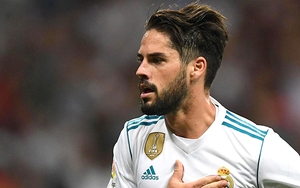 Ronaldo im lặng trong điệu nhảy của Isco