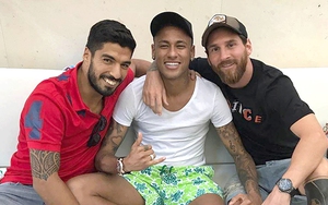 Chia tay Neymar rồi sao lại đòi quà, Barca?